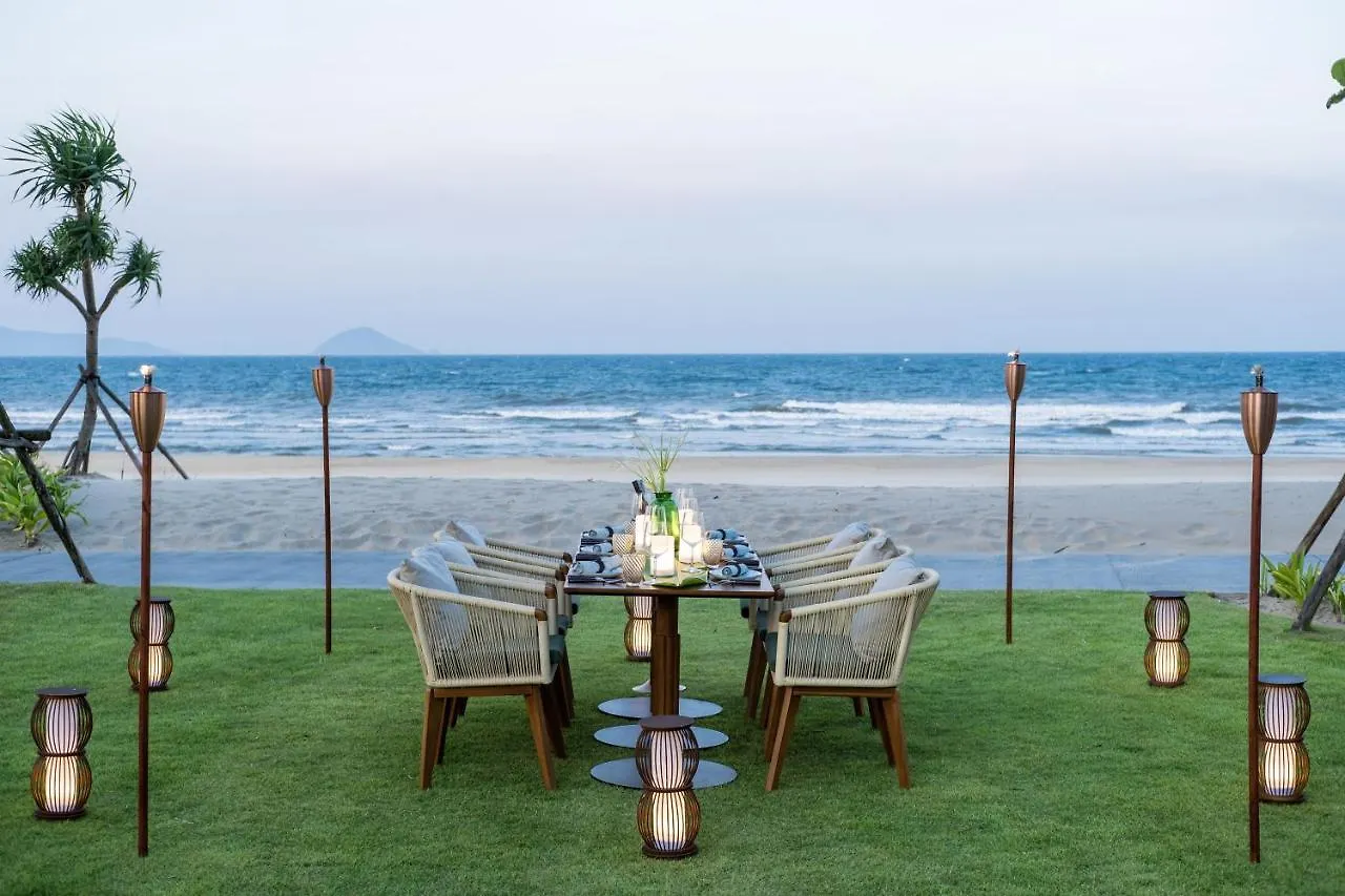 Hoiana Hotel & Suites Hoi An 5*,